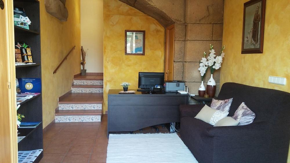 Hostal Sant Roc Botarell Exterior photo